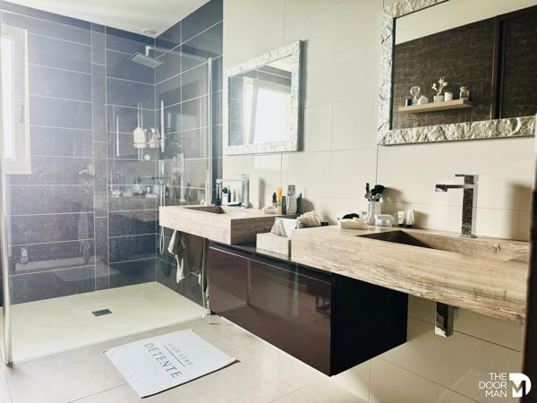 Maison - Vendu - 164 m² - SAINT-BERTHEVIN | The Door Man