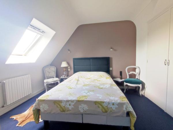 Cléder – Maison rénovée de 94 m² à 200 m de la plage, terrain de 1967 m²