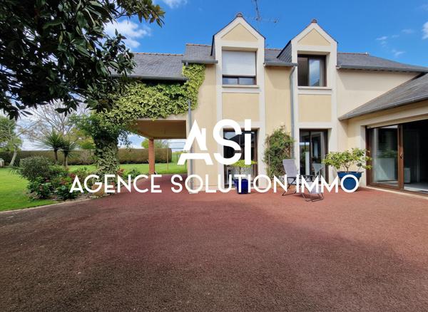 Maison 5 pièces - 143 m² habitable - Local Pro de 118 m² sur 55 639 m². de terrain.