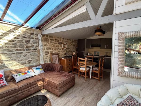 Maison à RIANTEC, 56670 - 8 pièces 200m²