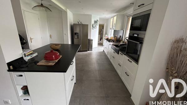 Maison à vendre 7 pièces 186 m² Larçay