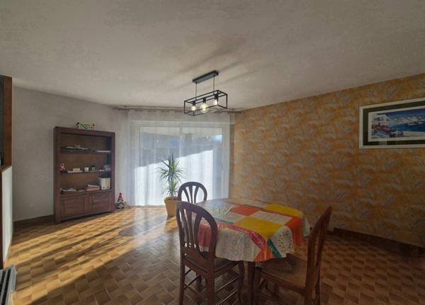 Maison de 85 plain-pied 3 pièces, jardin cloturé de 1000 m² Chéniers (23)