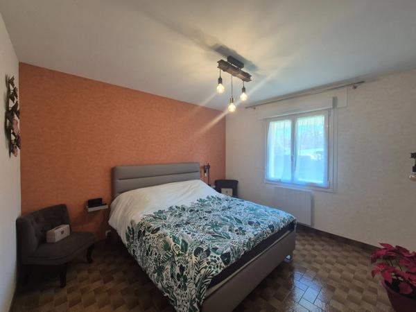 Maison de 85 plain-pied 3 pièces, jardin cloturé de 1000 m² Chéniers (23)