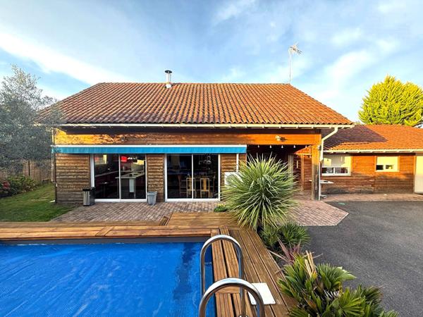 Maison Leon 5 pièce(s) 145 m2