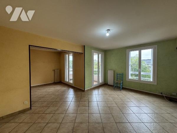 Appartement 4 pièces avec garage et terrasse