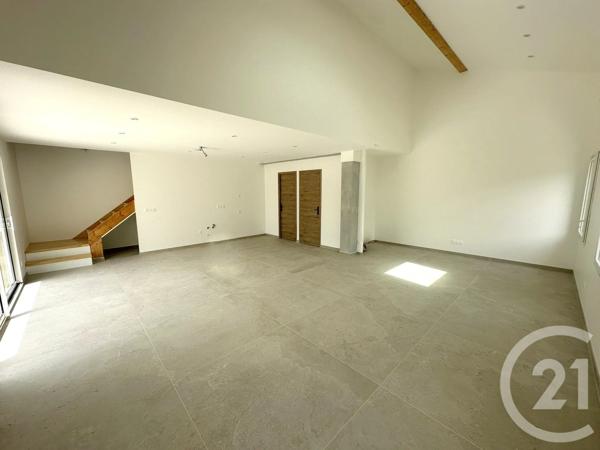 Appartement T4 à vendre  4 pièces - 103,55 m 2   MEXIMIEUX  - 01