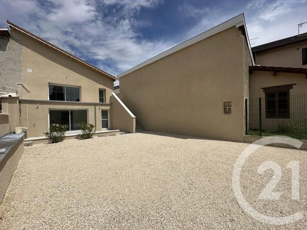 Appartement T4 à vendre  4 pièces - 103,55 m 2   MEXIMIEUX  - 01