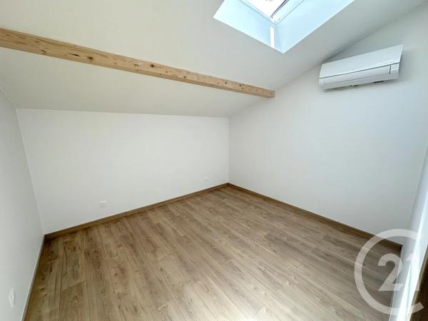 Appartement T4 à vendre  4 pièces - 103,55 m 2   MEXIMIEUX  - 01