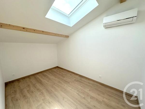 Appartement T4 à vendre  4 pièces - 103,55 m 2   MEXIMIEUX  - 01