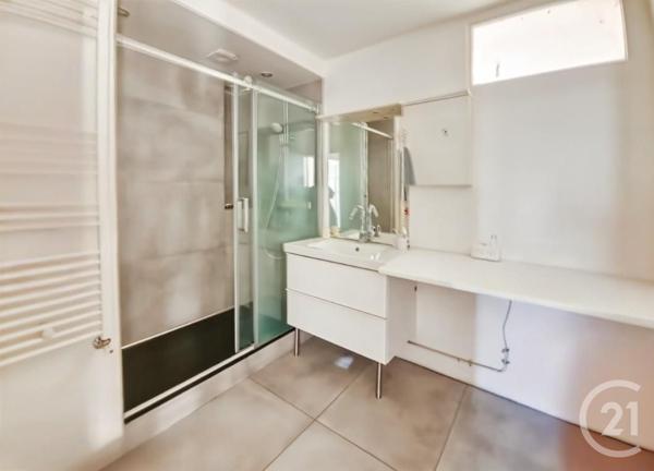 Appartement F5 à vendre  5 pièces - 92 m2 AUBERVILLIERS - 93