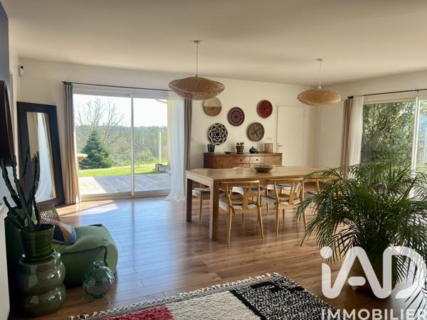 Maison à vendre 8 pièces 244 m² Montignac
