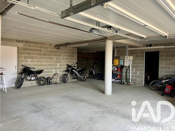 Maison à vendre 8 pièces 244 m² Montignac