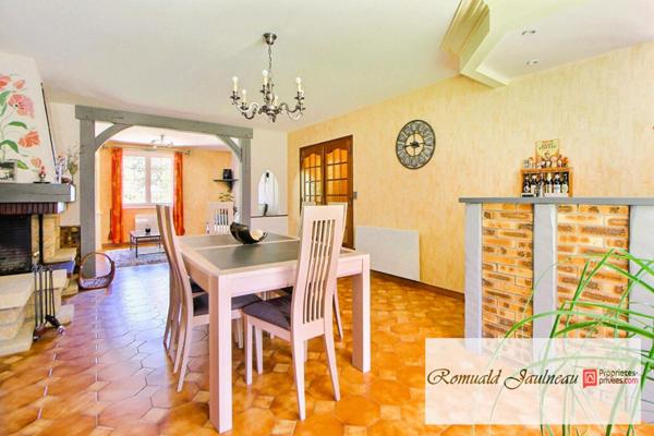 BONNEVAL  MAISON 139 M² et HANGAR 250 M²