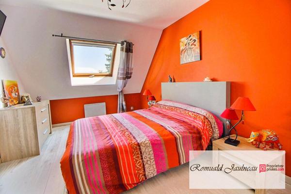 BONNEVAL  MAISON 139 M² et HANGAR 250 M²