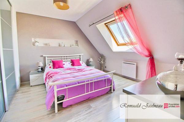 BONNEVAL  MAISON 139 M² et HANGAR 250 M²