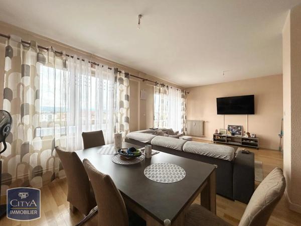 Appartement à louer 3 pièces 92.73m² Roanne (42300)