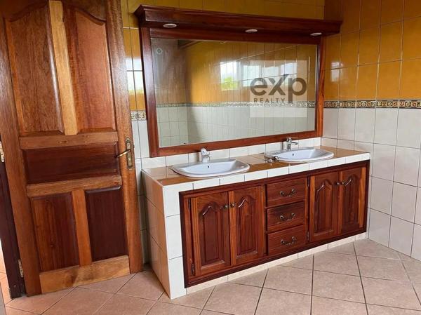 Propriété Vue Mer et Montagne