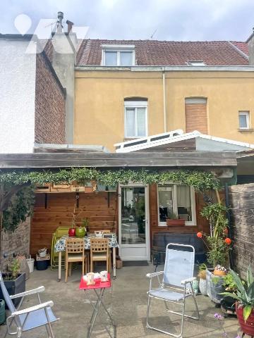 Maison de 101 m2 4 chambres jardin