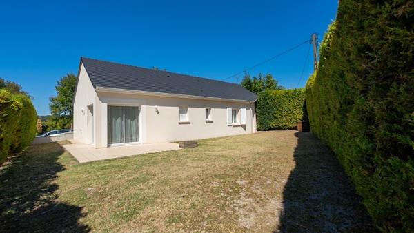 BEAU PLAIN PIED SECTEUR EST
