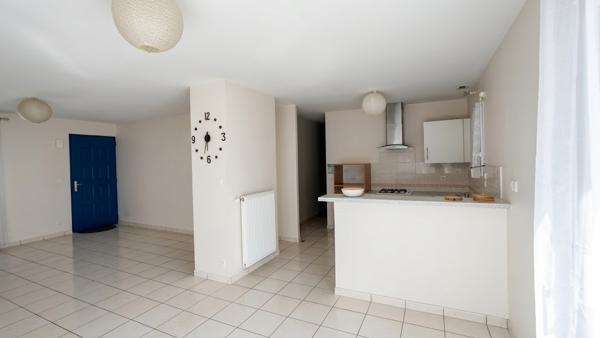 BEAU PLAIN PIED SECTEUR EST