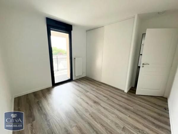 Appartement à louer 2 pièces 50.74m² Orléans (45000)