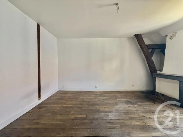 Immeuble à vendre  359,23 m 2   MOULINS  - 03