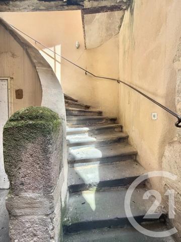 Immeuble à vendre  359,23 m 2   MOULINS  - 03