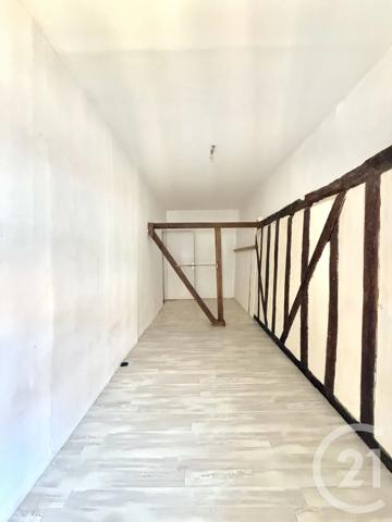 Immeuble à vendre  359,23 m 2   MOULINS  - 03