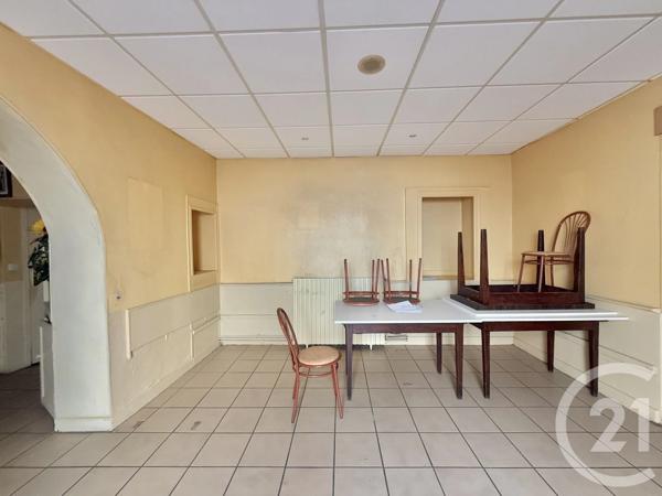Immeuble à vendre  359,23 m 2   MOULINS  - 03
