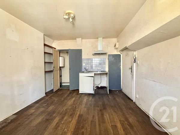 Immeuble à vendre  359,23 m 2   MOULINS  - 03