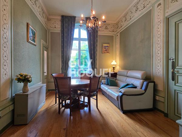 Appartement 2 pièces 37.39 m2 dans la Résidence historique "Le Splendide" à Aix-les-Bains.