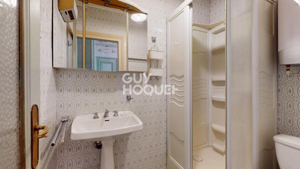 Appartement 2 pièces 37.39 m2 dans la Résidence historique "Le Splendide" à Aix-les-Bains.