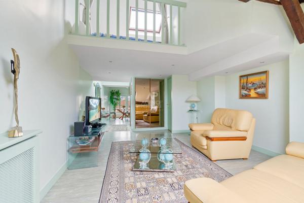 Appartement Saint Germain En Laye 2 pièce(s) 60 m2 €383 000 ** - Référence 16943