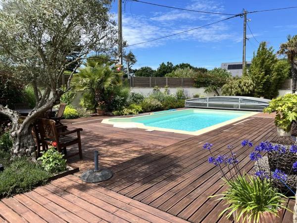 Achat - Maison Sarzeau 56370 7 pièces 143 m 2 786 m 2