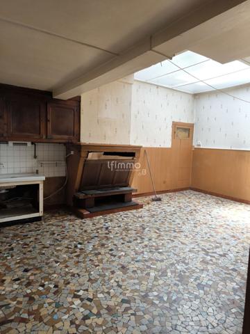 Mur espace professionnel 80 000€ FAI