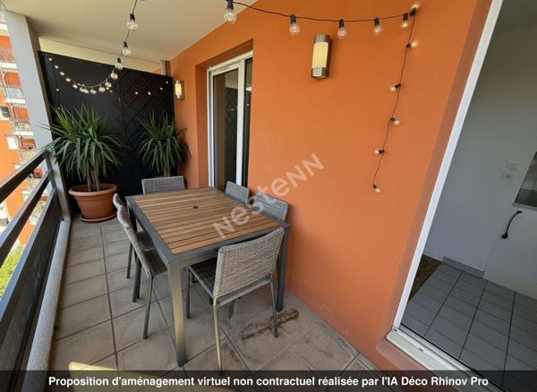Villeurbanne T2 43 m² rénové , Terrasse + balcon + cave + garage (en supplément)