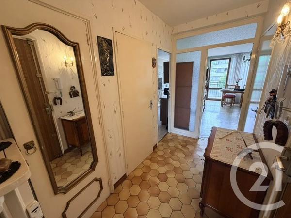 Appartement T3 à vendre  3 pièces - 66,35 m 2   ST CHAMOND  - 42