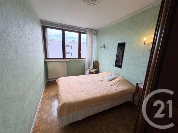 Appartement T3 à vendre  3 pièces - 66,35 m 2   ST CHAMOND  - 42