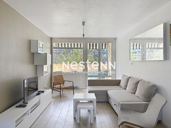 Appartement T3 meublé avec Balcon + parking - Résidence avec parc - Oullins