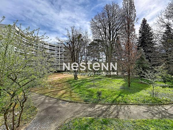 Appartement T3 meublé avec Balcon + parking - Résidence avec parc - Oullins