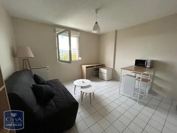 Appartement à louer 1 pièce 20.6m²