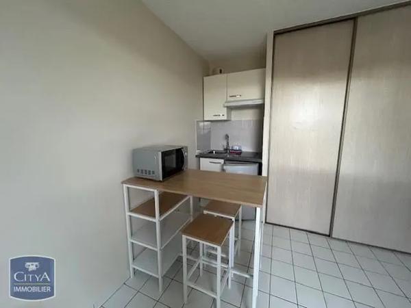 Appartement à louer 1 pièce 20.6m²