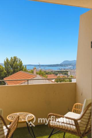 Appartement sur la Corniche du Faron