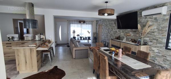 Maison à VIDAUBAN (83550)
