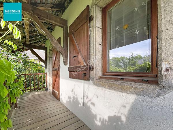 ANNECY SEYNOD (secteur Balmont) _Charmante maison en pierre de 311 m² au sol, avec jardin, à vendre