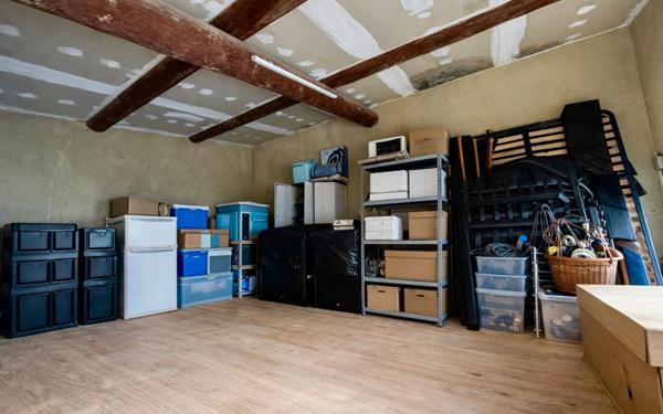 Maison à vendre    6 pièces •  Saint-Chamas