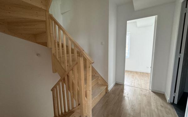 Maison à louer    3 pièces •  Mareuil-lès-Meaux