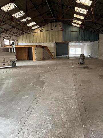 Grand local commercial 524 m² entre Agen et Boé