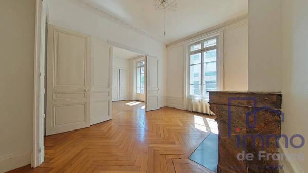 Appartement 4 pièces                                        - 42000 Saint-Étienne Réf : 2782-CIFVFOREZVELAY