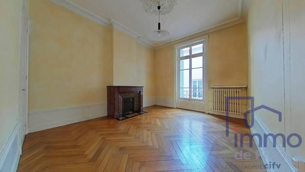 Appartement 4 pièces                                        - 42000 Saint-Étienne Réf : 2782-CIFVFOREZVELAY
